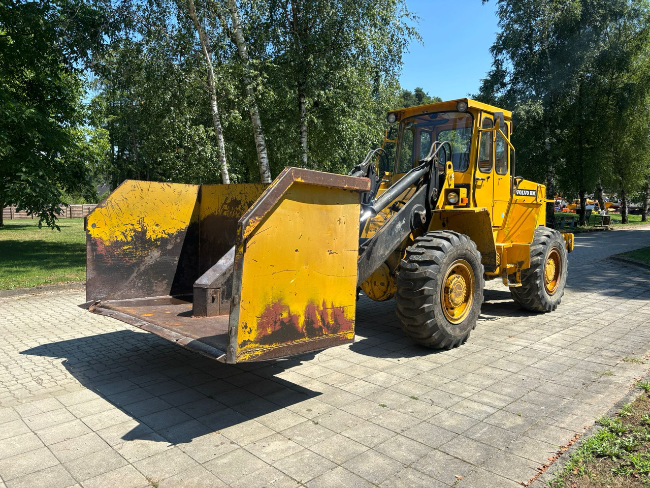 VOLVO BM 4300 - Колесен товарач: снимка 3 VOLVO BM 4300 - Колесен товарач: снимка 3