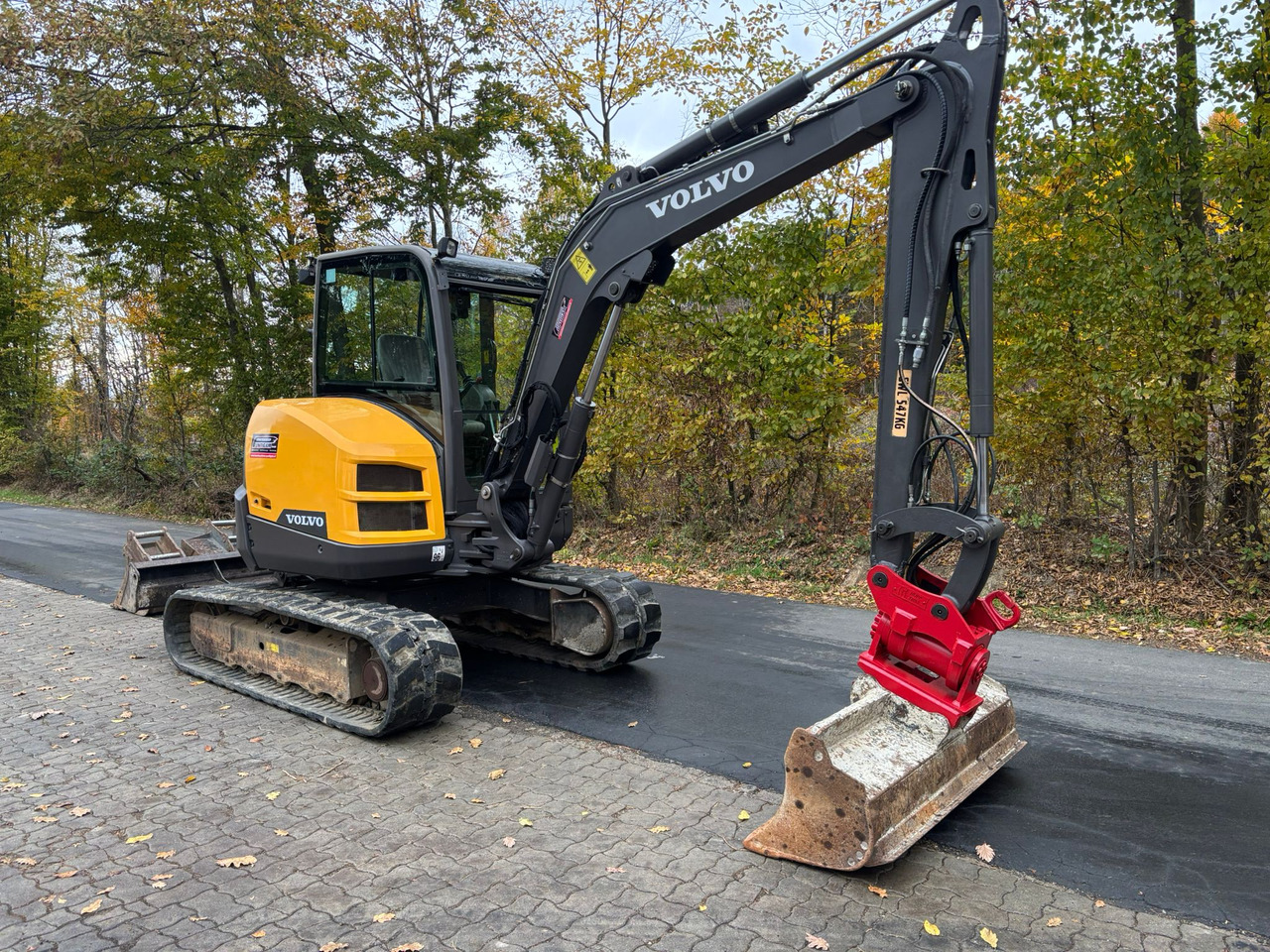 VOLVO ECR 50 D - Мини багер: снимка 4 VOLVO ECR 50 D - Мини багер: снимка 4