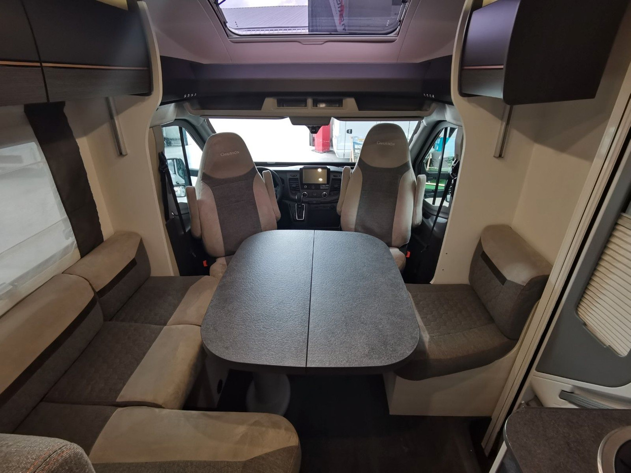 Полуинтегриран кемпер Chausson 627 GA TITANIUM -PREMIUM /EINZELBETTEN & HUBBETT: снимка 13 Полуинтегриран кемпер Chausson 627 GA TITANIUM -PREMIUM /EINZELBETTEN & HUBBETT: снимка 13