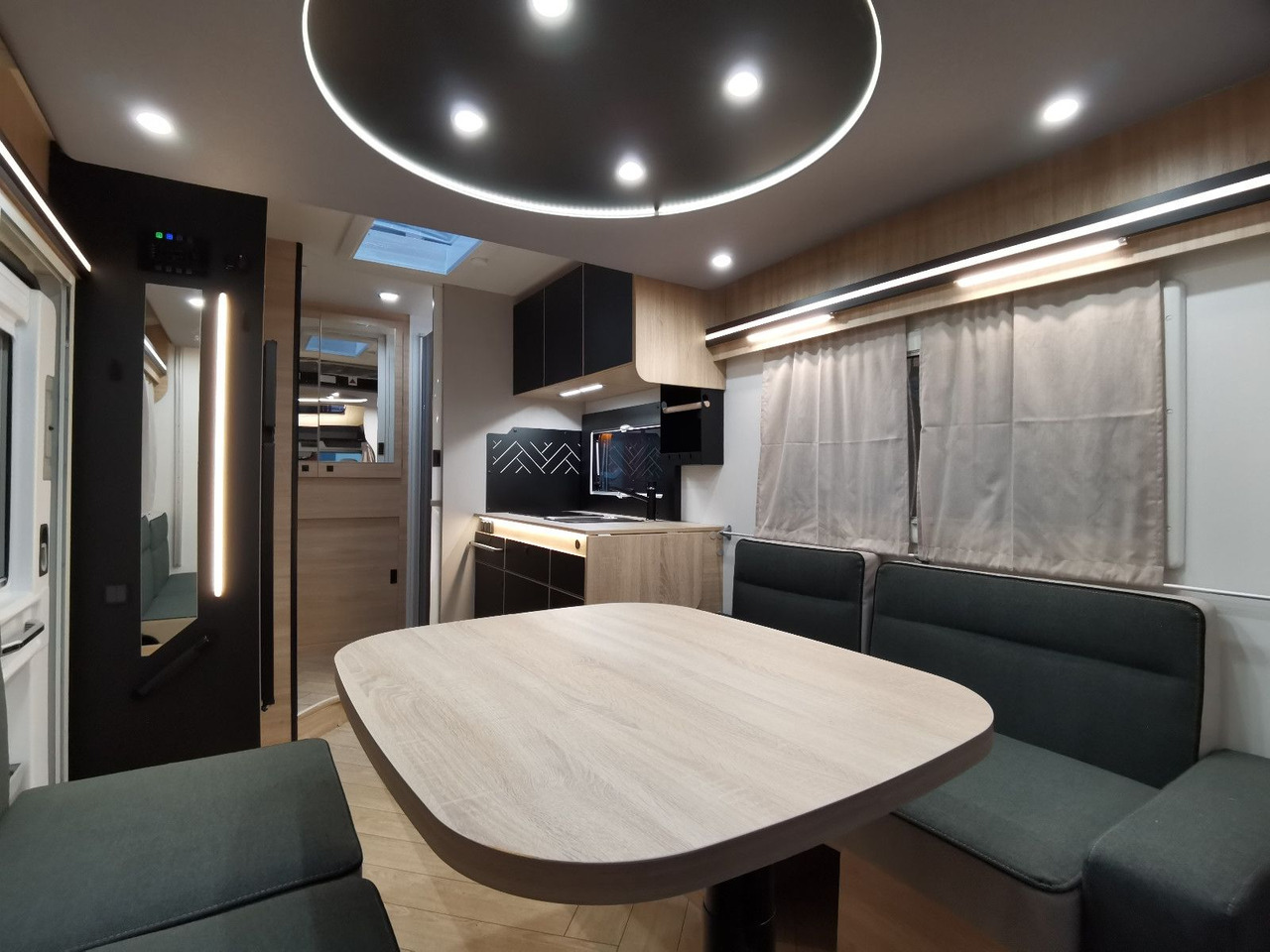Лизинг на  Chausson 640 ETAPE LINE /-2025- / XXL - HUBBETT & RAUMBAD Chausson 640 ETAPE LINE /-2025- / XXL - HUBBETT & RAUMBAD: снимка 7