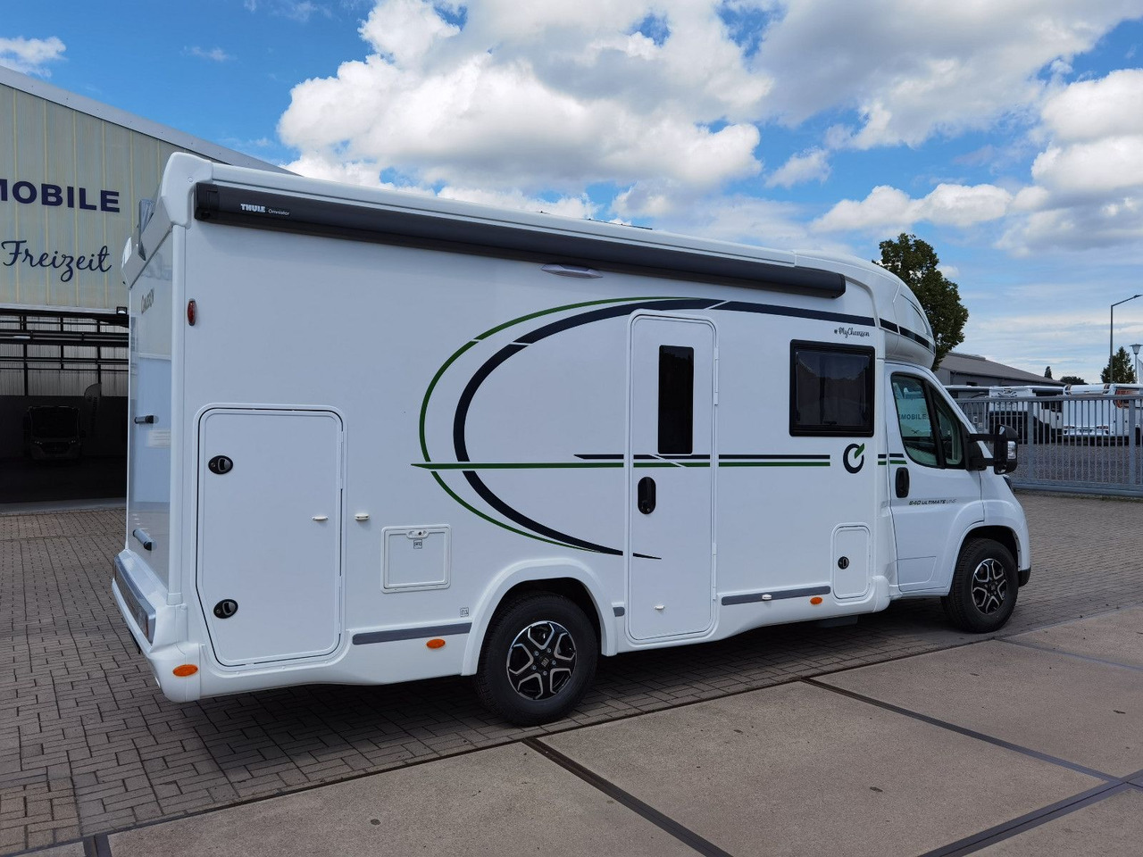 Chausson 640 ULTIMATE / -2026- / XX-HUBBETT / DRIVE-PAKET - Полуинтегриран кемпер: снимка 4 Chausson 640 ULTIMATE / -2026- / XX-HUBBETT / DRIVE-PAKET - Полуинтегриран кемпер: снимка 4