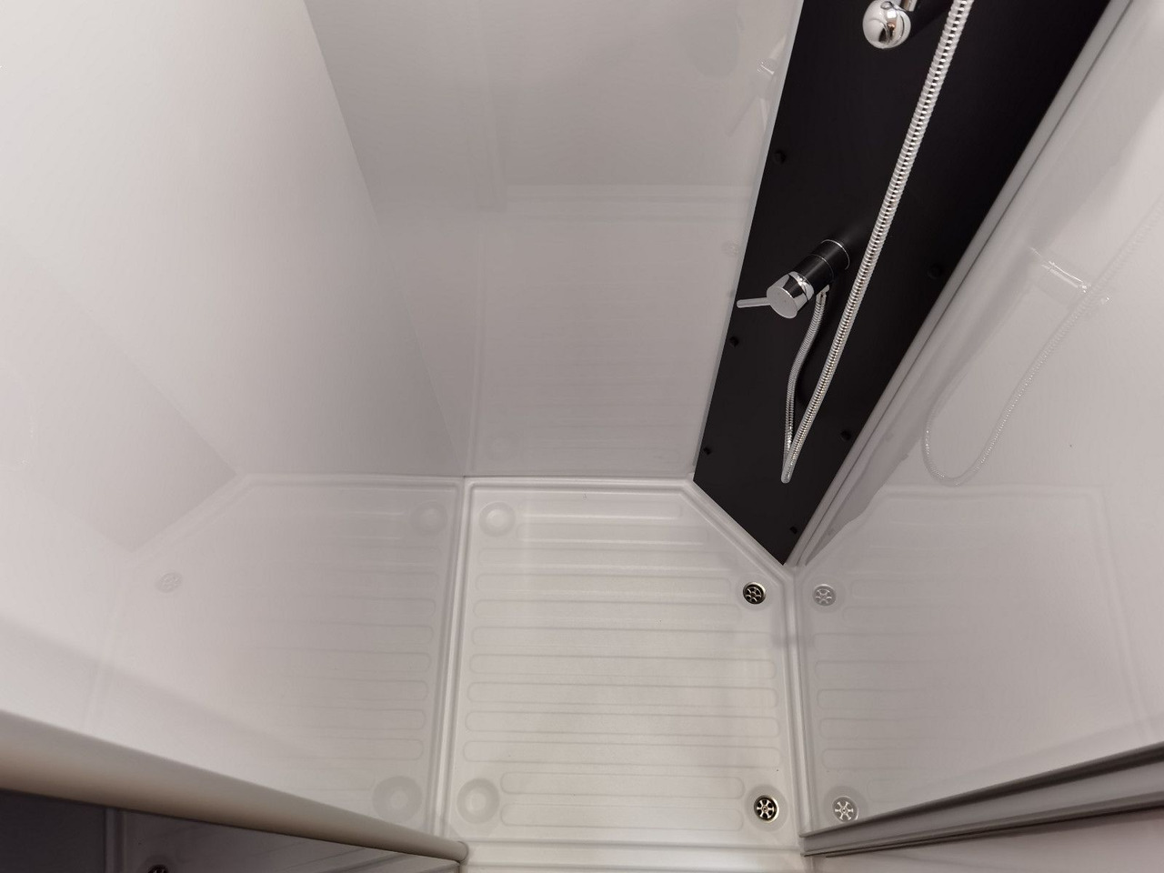 Полуинтегриран кемпер Chausson 640 ULTIMATE / MODELL 2026 / XXL- HUBBETT: снимка 25