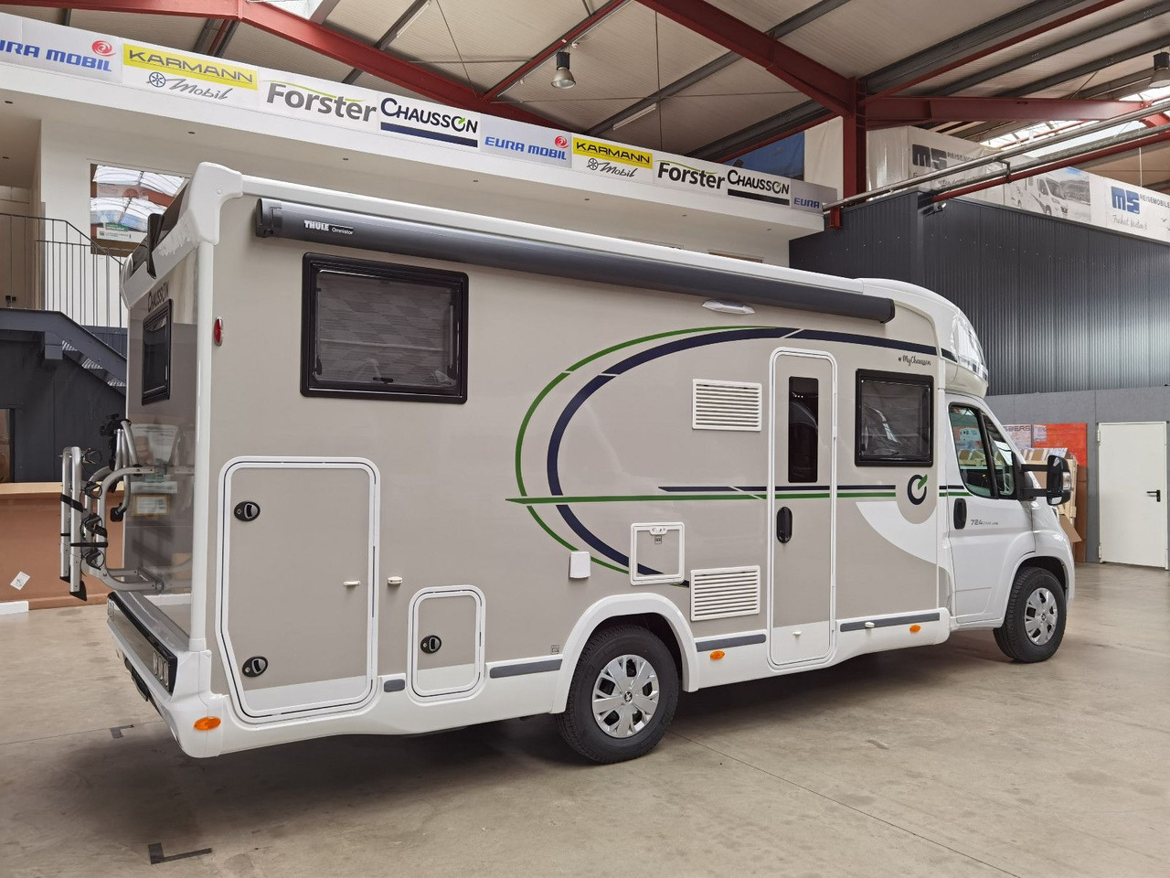 Chausson 724 ETAPE - LINE /140PS /ZUBEHÖR & CONNECT PAKET - Полуинтегриран кемпер: снимка 4 Chausson 724 ETAPE - LINE /140PS /ZUBEHÖR & CONNECT PAKET - Полуинтегриран кемпер: снимка 4