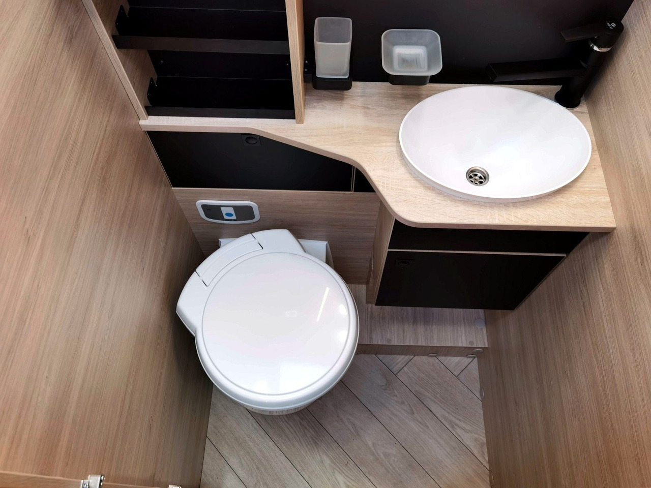 Полуинтегриран кемпер Chausson 777 ETAPE LINE / -2025- / EINZELBETTEN & HUBBETT: снимка 22