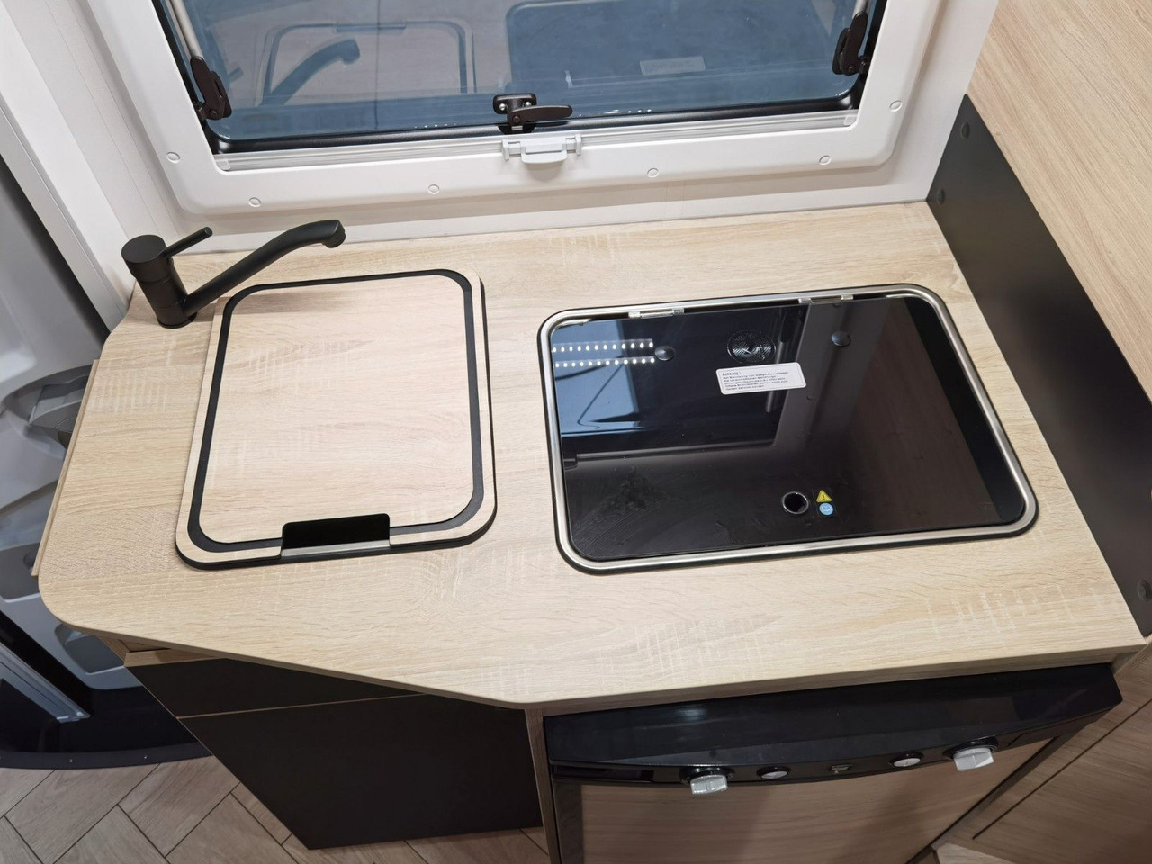 Лизинг на  Chausson S 697 SPORT LINE / - 2026 - / EINZELBETTEN Chausson S 697 SPORT LINE / - 2026 - / EINZELBETTEN: снимка 19