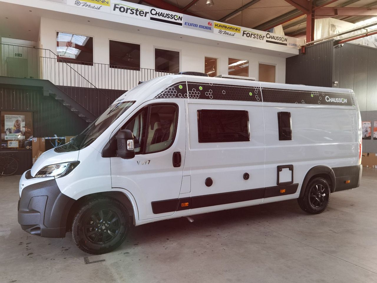 Chausson V697 FIRST LINE/MODELL 2026/140 PS/8G.AUTOMATIK - Кемпер ван: снимка 5 Chausson V697 FIRST LINE/MODELL 2026/140 PS/8G.AUTOMATIK - Кемпер ван: снимка 5