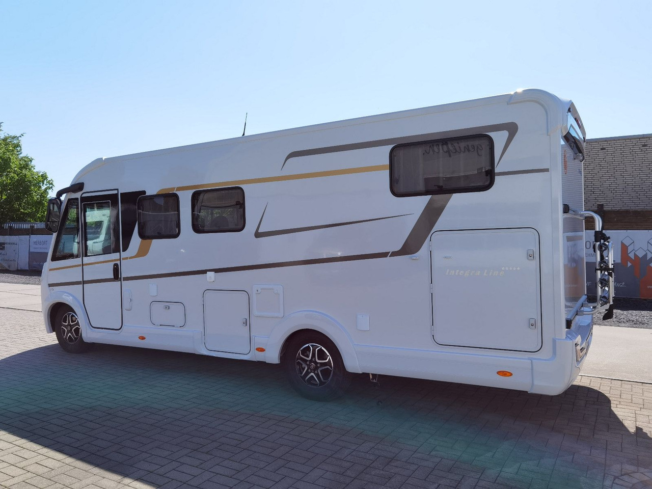 Eura Mobil INTEGRA LINE 720 EF / 180PS-9G 40H /EINZELBETTEN - Интегриран кемпер: снимка 5 Eura Mobil INTEGRA LINE 720 EF / 180PS-9G 40H /EINZELBETTEN - Интегриран кемпер: снимка 5