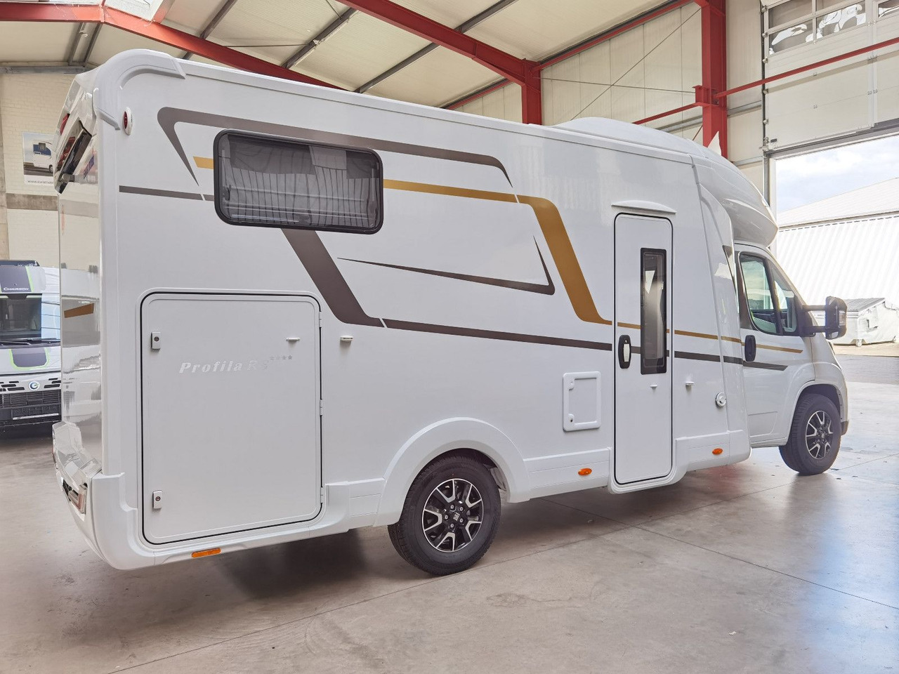 Eura Mobil PROFILA RS 695 EB /-2026-/ HUBBETT& EINZELBETTEN - Полуинтегриран кемпер: снимка 4 Eura Mobil PROFILA RS 695 EB /-2026-/ HUBBETT& EINZELBETTEN - Полуинтегриран кемпер: снимка 4