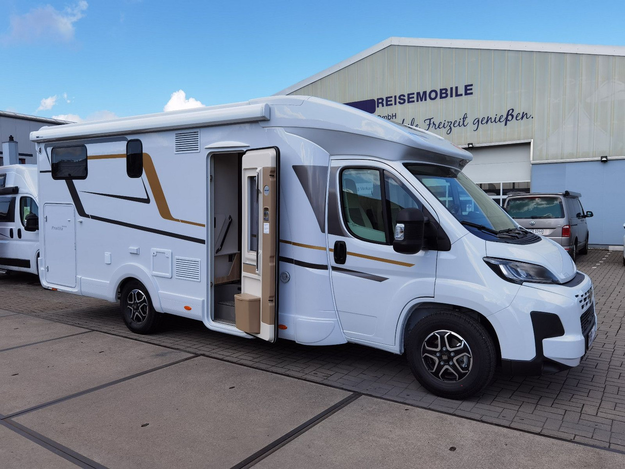 Полуинтегриран кемпер Eura Mobil PROFILA T 720 EB /MOD. 2026/ 180PS-8G.AUTOMATIK: снимка 10