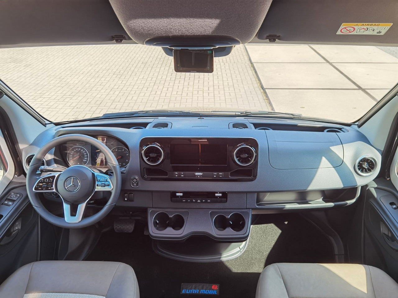 Полуинтегриран кемпер Eura Mobil PROFILA T 726 EB - MODELL 2025 -MONDIAL PLUS & S: снимка 13 Полуинтегриран кемпер Eura Mobil PROFILA T 726 EB - MODELL 2025 -MONDIAL PLUS & S: снимка 13