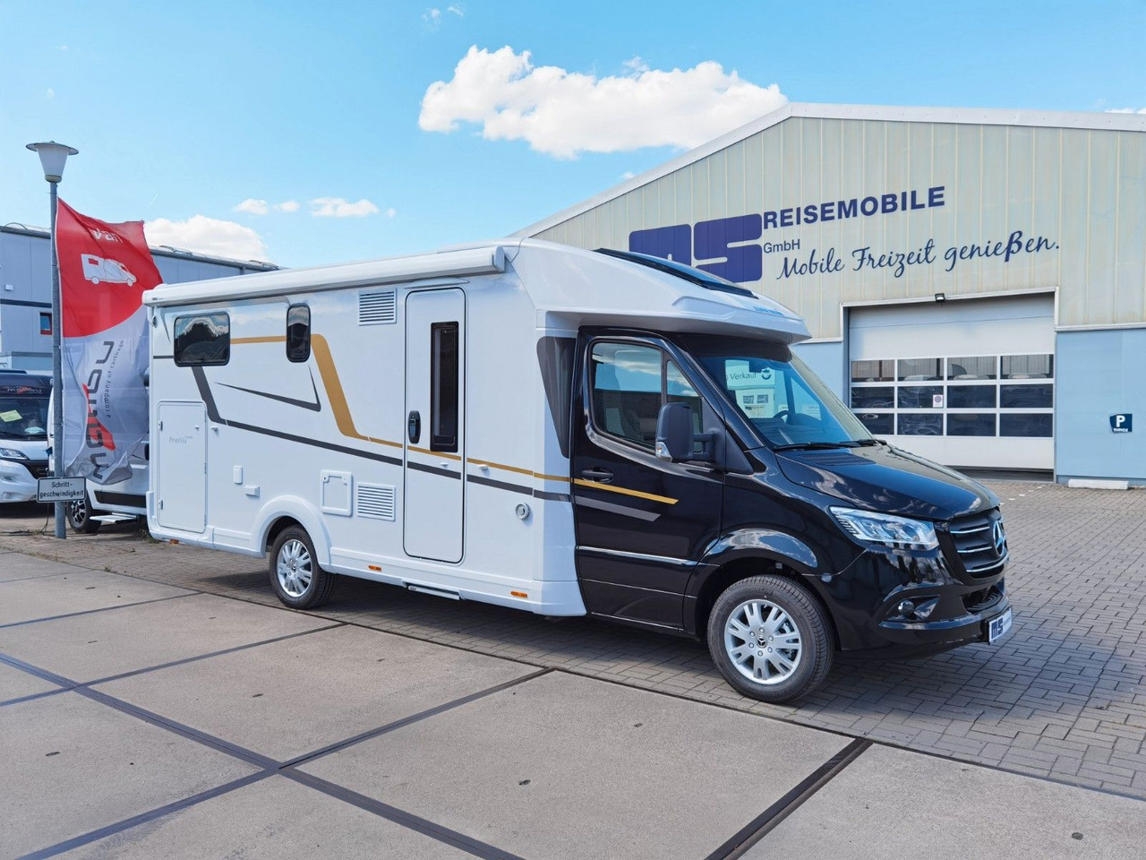 Полуинтегриран кемпер Eura Mobil PROFILA T 726 EB - MODELL 2025 -MONDIAL PLUS & S: снимка 8 Полуинтегриран кемпер Eura Mobil PROFILA T 726 EB - MODELL 2025 -MONDIAL PLUS & S: снимка 8