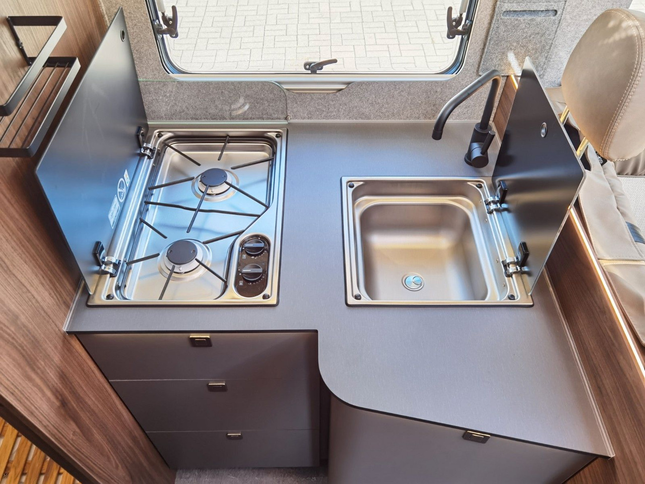 Полуинтегриран кемпер Eura Mobil PROFILA T 726 EB - MODELL 2025 -MONDIAL PLUS & S: снимка 19 Полуинтегриран кемпер Eura Mobil PROFILA T 726 EB - MODELL 2025 -MONDIAL PLUS & S: снимка 19