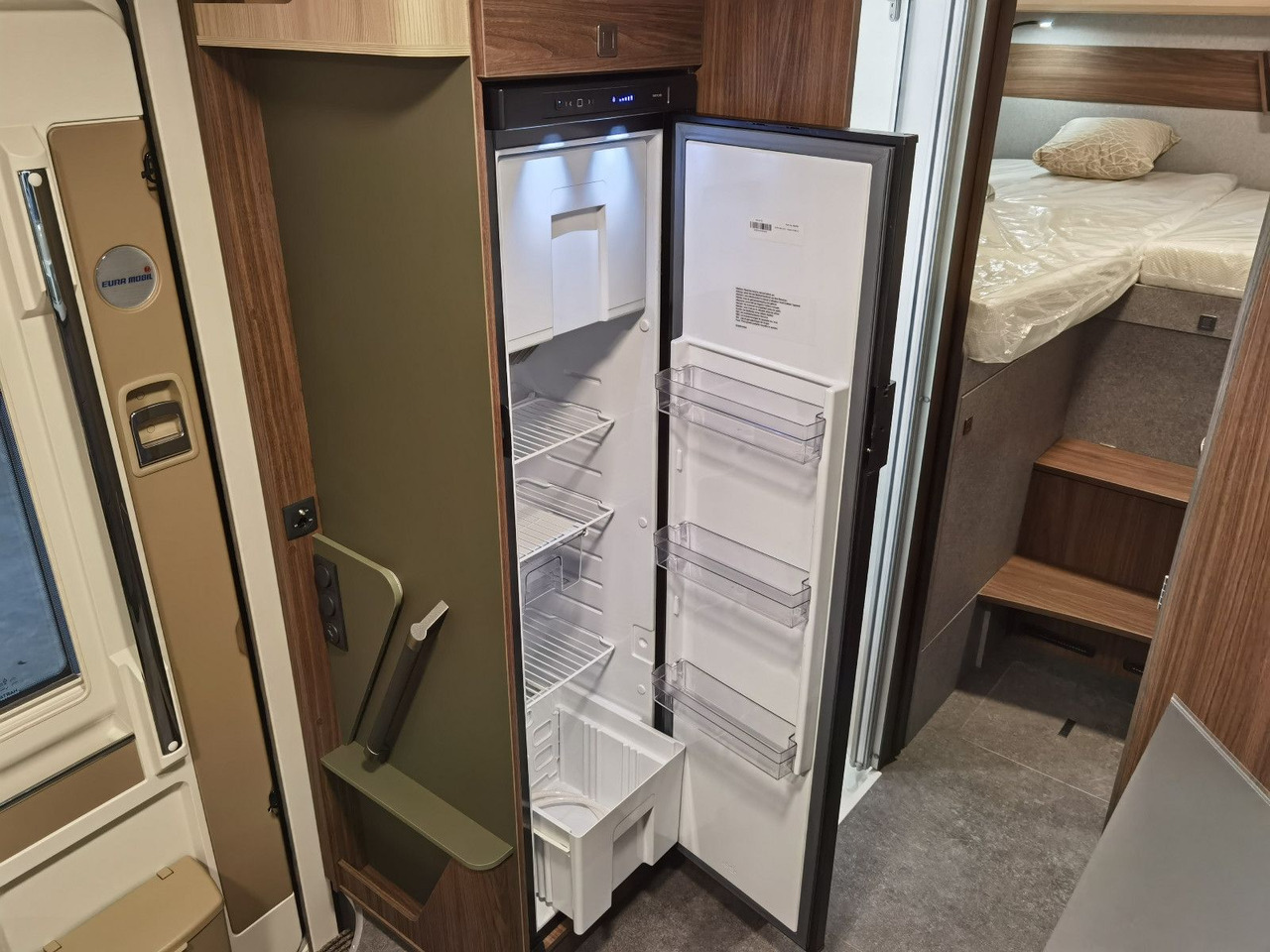 Полуинтегриран кемпер Eura Mobil PROFILA T 726 EF /-2025-/ MONDIAL PLUS & S-PAKET: снимка 20