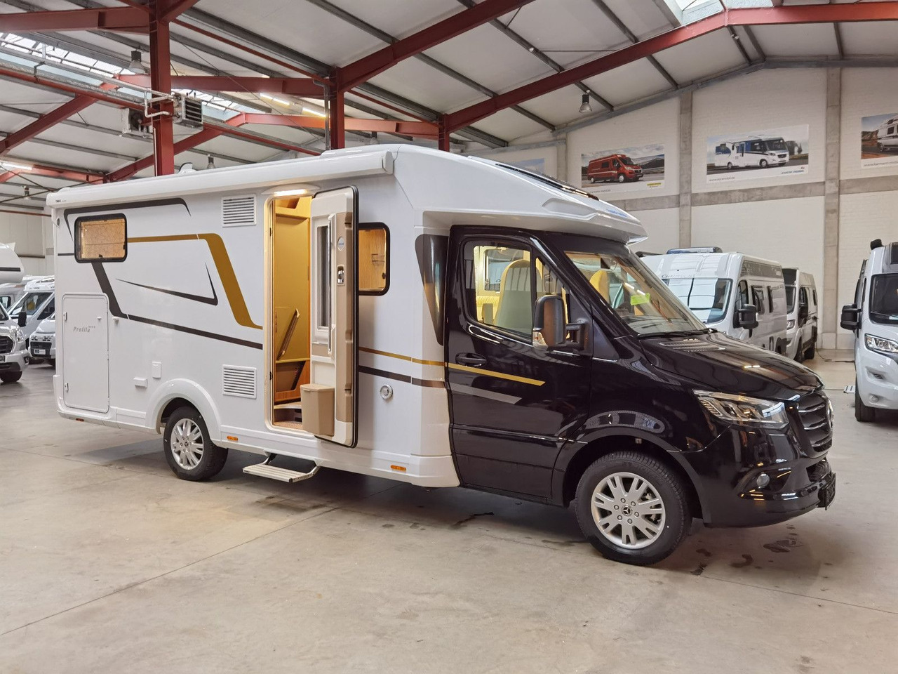 Полуинтегриран кемпер Eura Mobil PROFILA T 726 EF /-2025-/ MONDIAL PLUS & S-PAKET: снимка 11