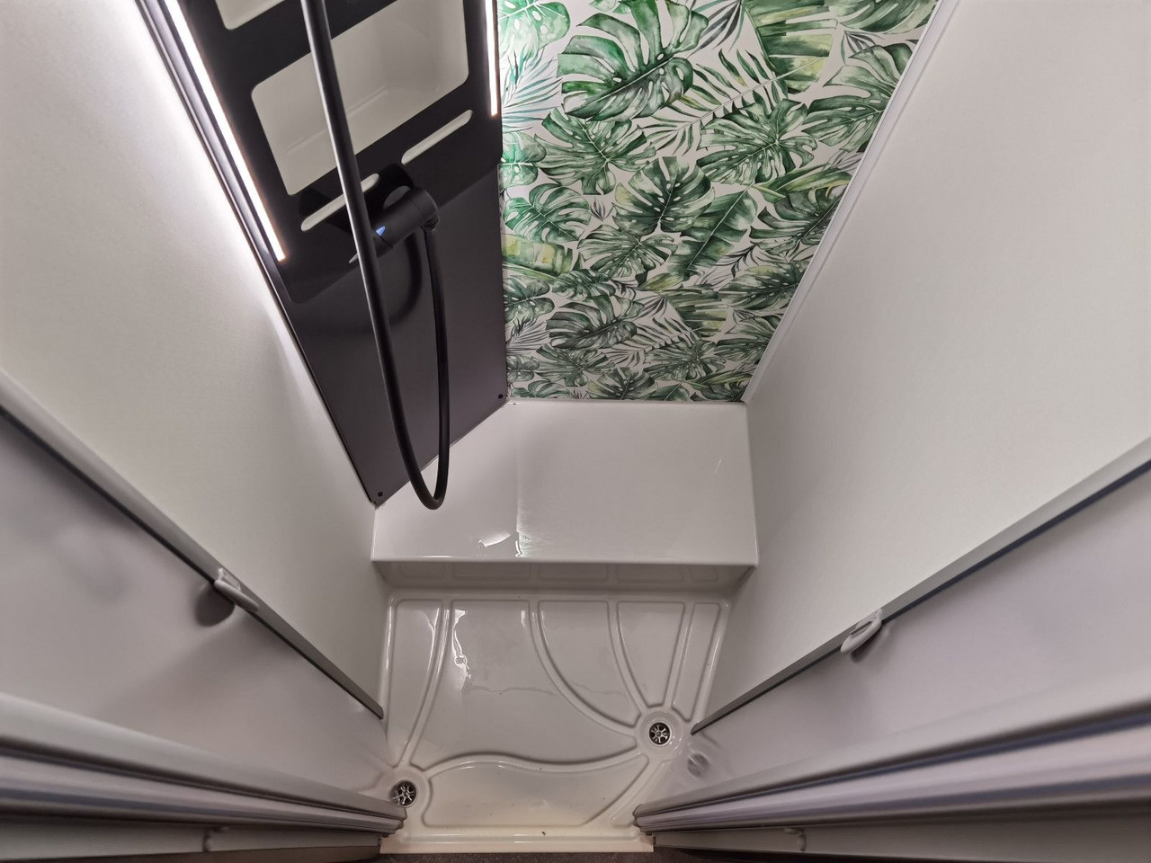 Полуинтегриран кемпер Eura Mobil PROFILA T 726 EF /-2025-/ MONDIAL PLUS & S-PAKET: снимка 25