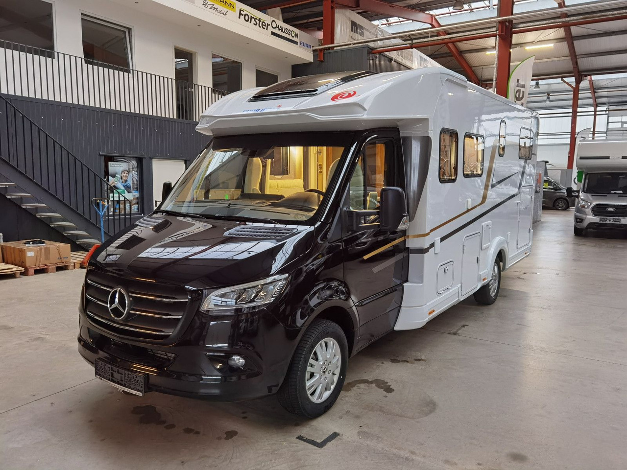 Полуинтегриран кемпер Eura Mobil PROFILA T 726 EF /-2025-/ MONDIAL PLUS & S-PAKET: снимка 9