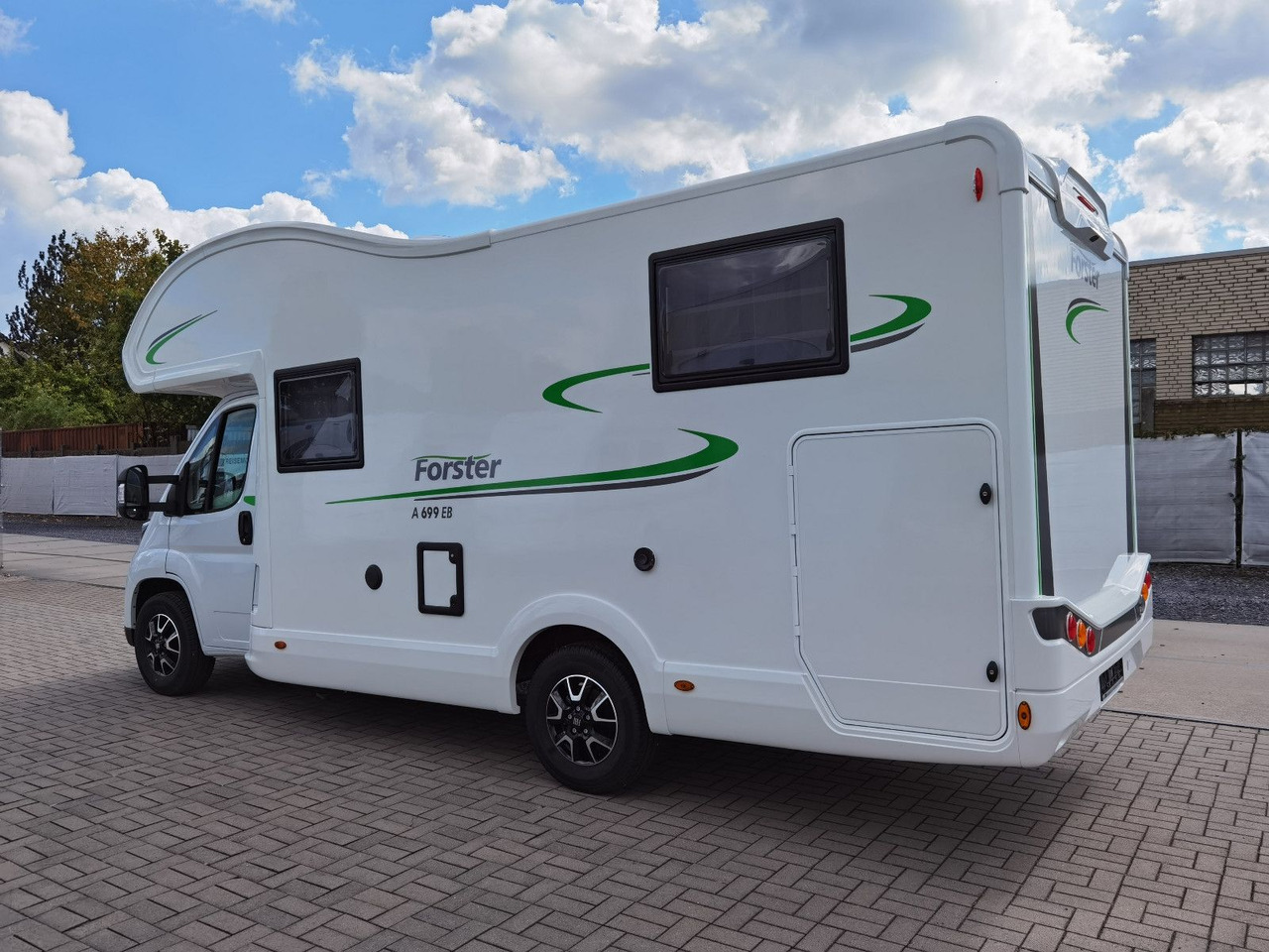 Forster A 699 EB / -2025- / 140PS/ EINZELBETTEN & GARAGE - Алковен кемпер: снимка 5 Forster A 699 EB / -2025- / 140PS/ EINZELBETTEN & GARAGE - Алковен кемпер: снимка 5
