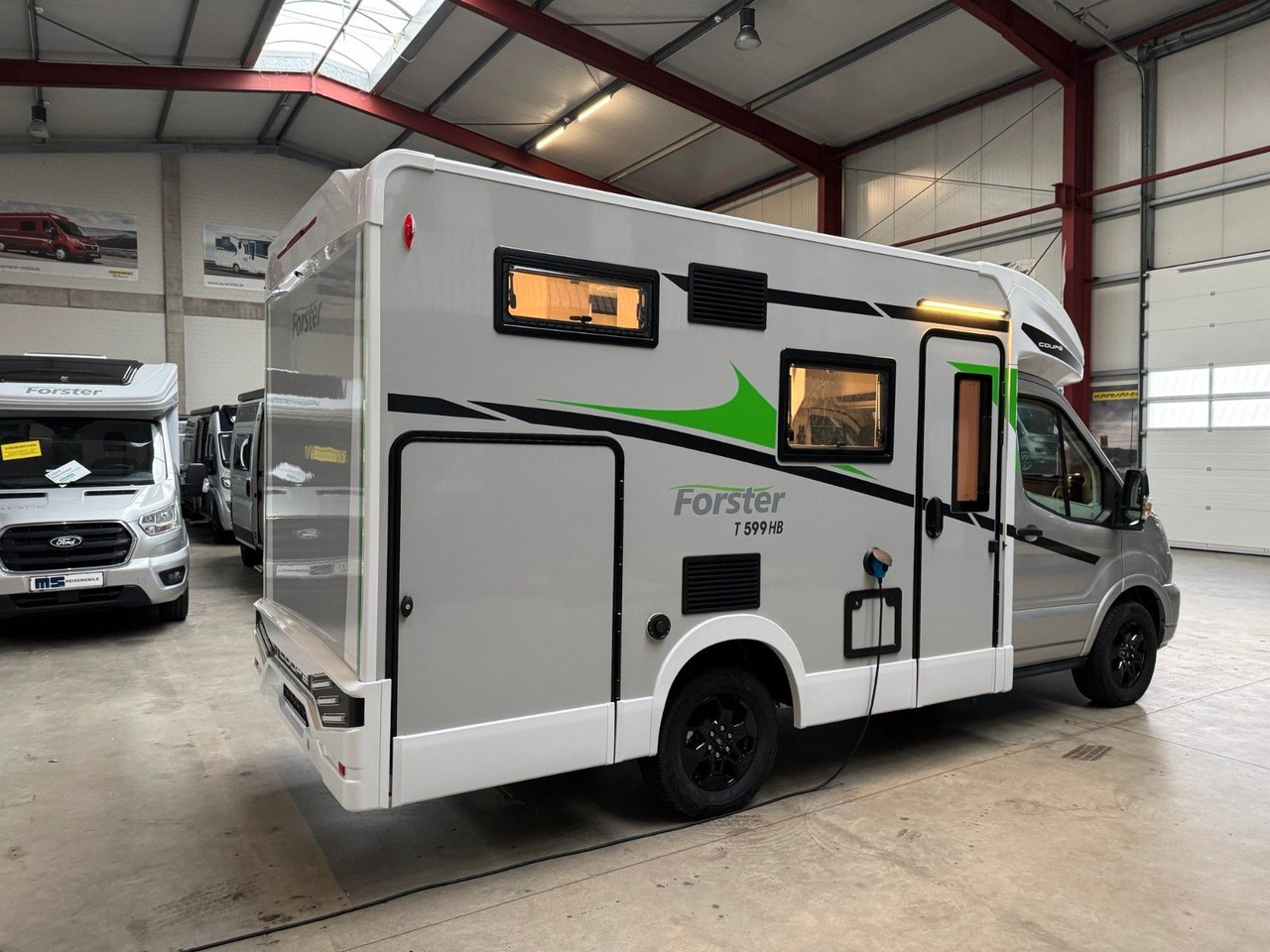 Forster T 599 HBN COUPÈ /-2026-/ 165PS-8G / SILVER-PAKET - Полуинтегриран кемпер: снимка 4 Forster T 599 HBN COUPÈ /-2026-/ 165PS-8G / SILVER-PAKET - Полуинтегриран кемпер: снимка 4
