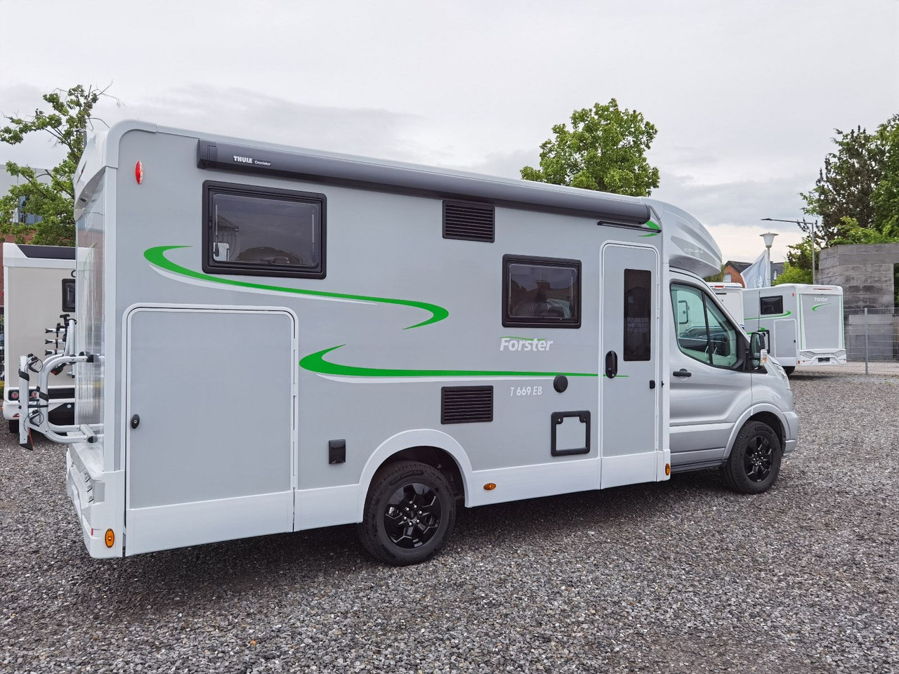 Forster T 669 EBN COUPÈ / 165PS - DSG / EINZELBETTEN - Полуинтегриран кемпер: снимка 4 Forster T 669 EBN COUPÈ / 165PS - DSG / EINZELBETTEN - Полуинтегриран кемпер: снимка 4