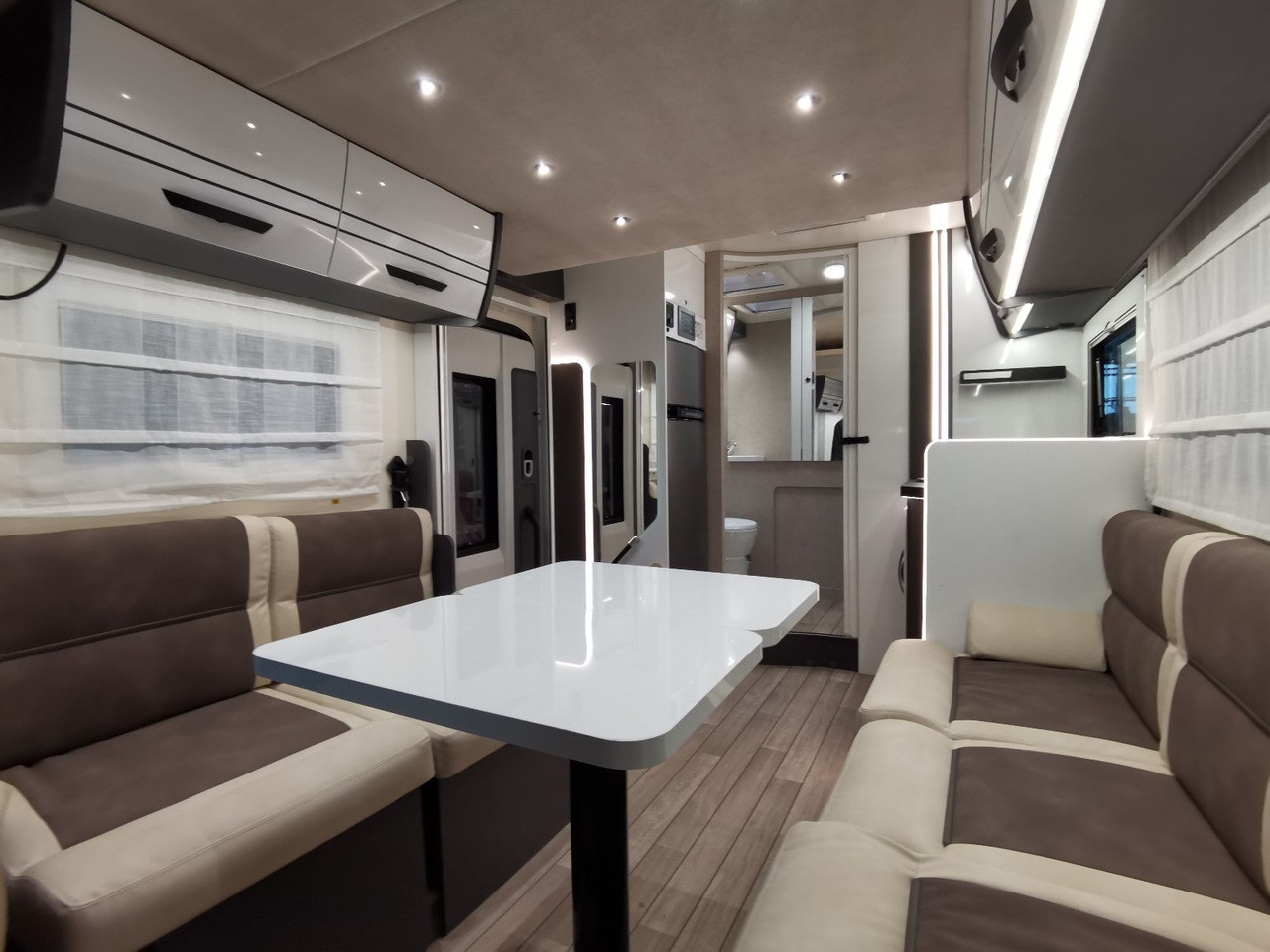 Полуинтегриран кемпер Forster T 699 LF /-MODELL 2025- / XXL- HUBBETT & RAUMBAD: снимка 22