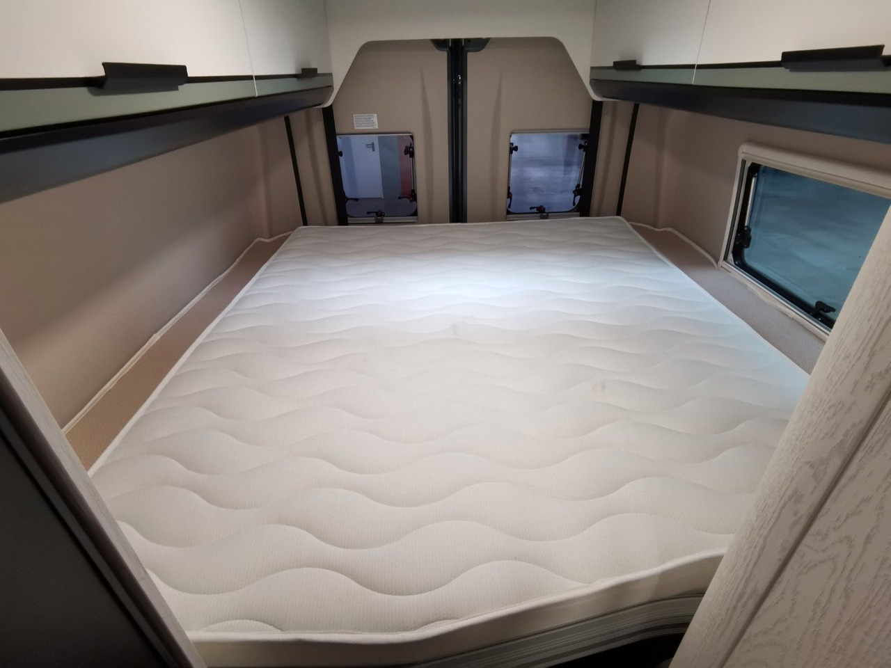 Кемпер ван Karmann DAVIS 630 LIFESTYLE /- 2026- / XXL-HUBBETT-BIKE.: снимка 20