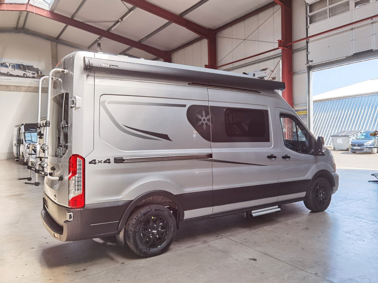 Karmann DEXTER 560 / 170PS - 4x4 / SOLAR & MARKISE & ALU - Кемпер ван: снимка 4 Karmann DEXTER 560 / 170PS - 4x4 / SOLAR & MARKISE & ALU - Кемпер ван: снимка 4