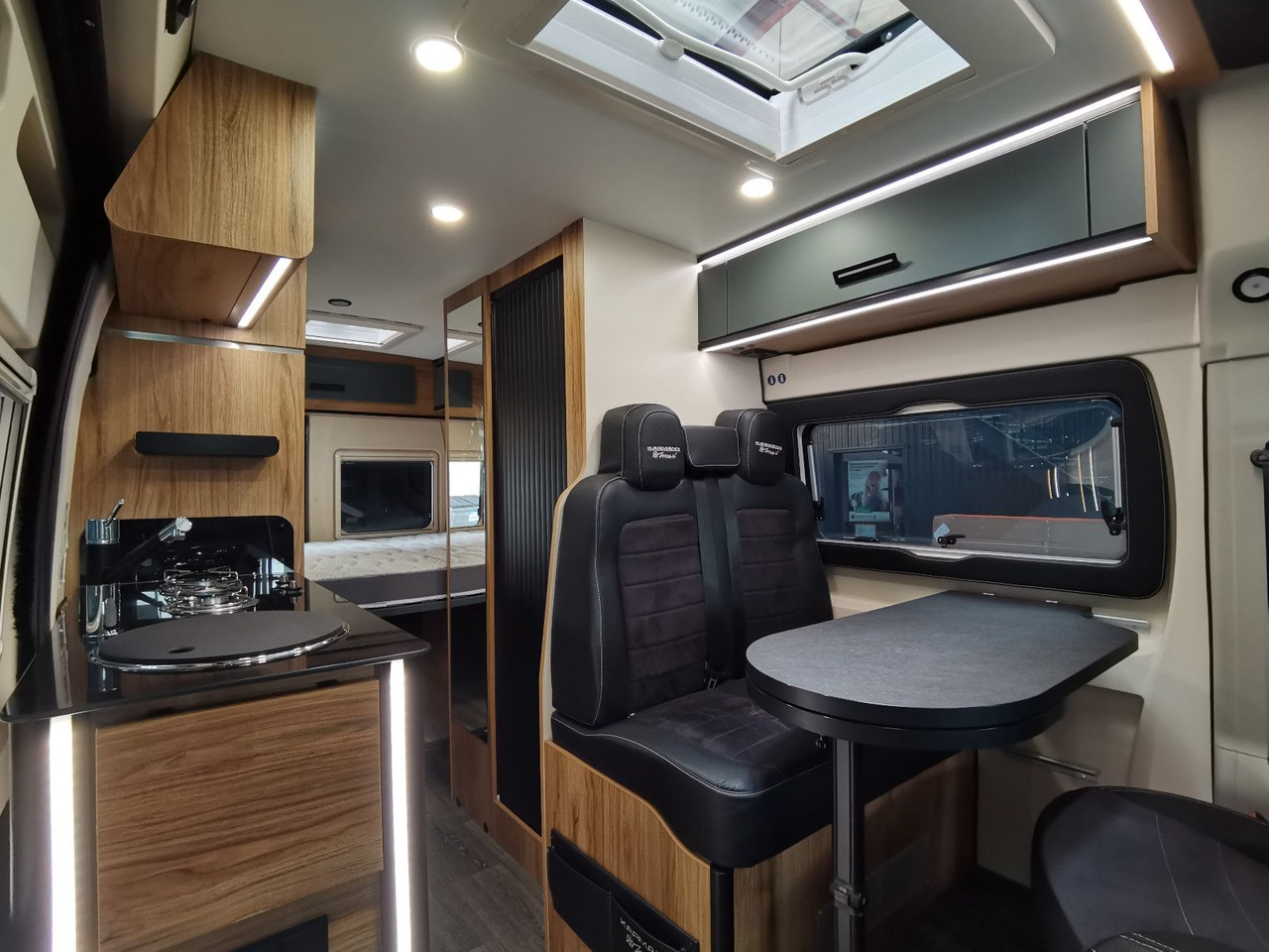 Karmann DEXTER 580 / MODELL 2026 / 8G.AUTOMATIK - Кемпер ван: снимка 1 Karmann DEXTER 580 / MODELL 2026 / 8G.AUTOMATIK - Кемпер ван: снимка 1