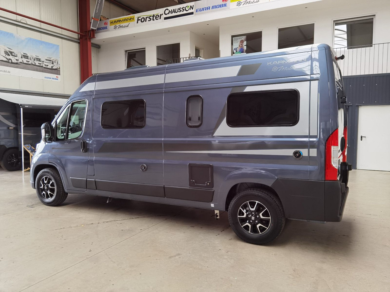 Karmann DEXTER 580 /-MODELL 2026-/ PANORAMA DACHFENSTER - Кемпер ван: снимка 5 Karmann DEXTER 580 /-MODELL 2026-/ PANORAMA DACHFENSTER - Кемпер ван: снимка 5