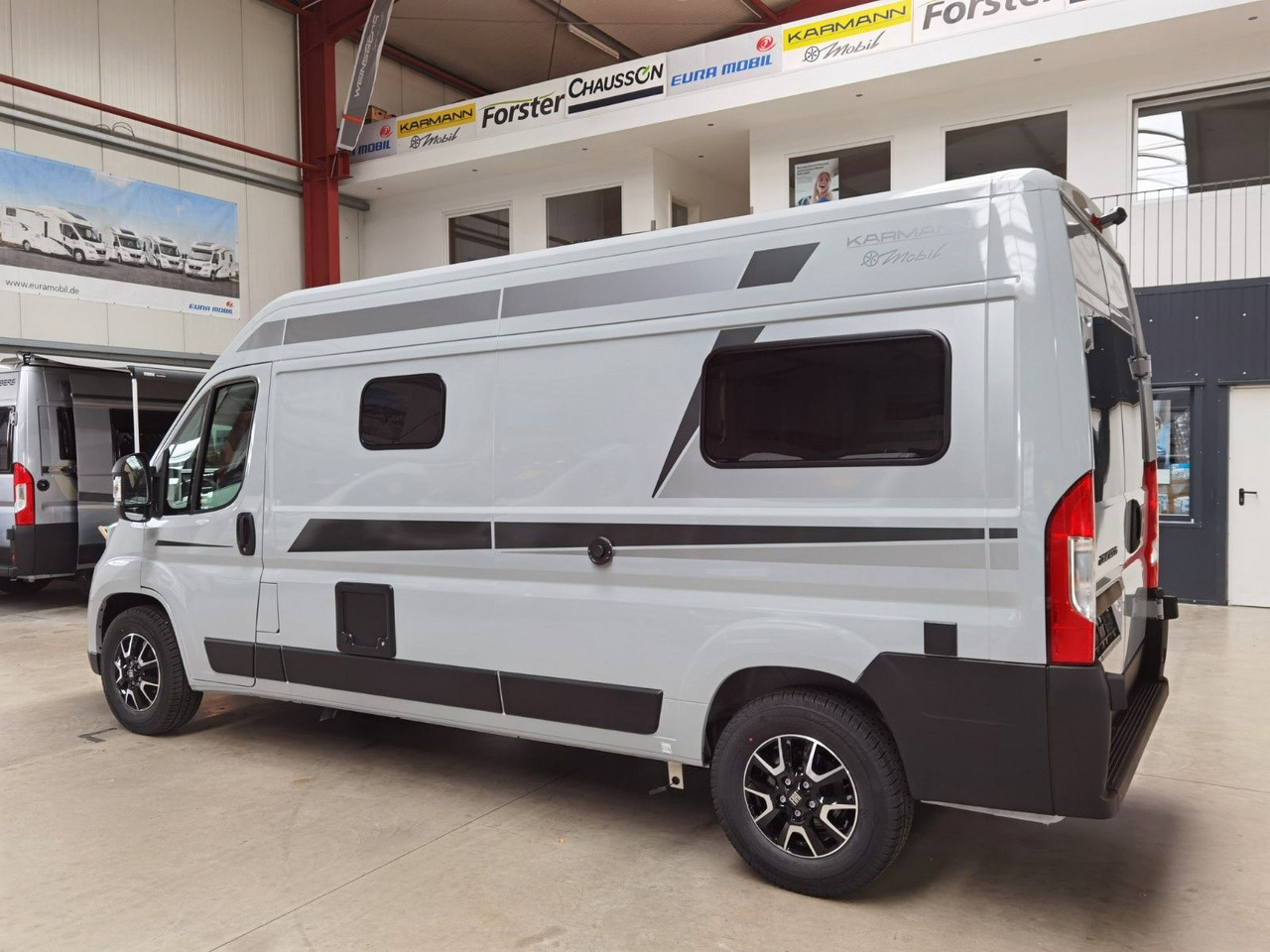 Karmann DEXTER 600 / -2026-/ EINZELBETTEN & BAR VERSION - Кемпер ван: снимка 5 Karmann DEXTER 600 / -2026-/ EINZELBETTEN & BAR VERSION - Кемпер ван: снимка 5