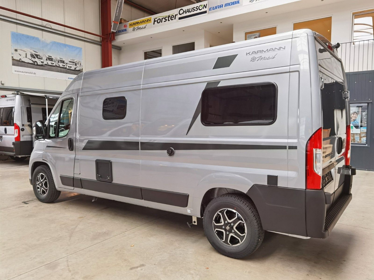 Karmann DEXTER 600 /- 2026-/ EINZELBETTEN & BAR VERSION - Кемпер ван: снимка 5 Karmann DEXTER 600 /- 2026-/ EINZELBETTEN & BAR VERSION - Кемпер ван: снимка 5