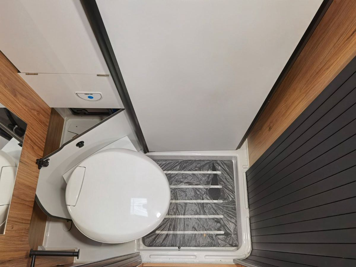 Кемпер ван Karmann DEXTER 635 / MODELL 2026 / HUBBETT-LÄNGS: снимка 22 Кемпер ван Karmann DEXTER 635 / MODELL 2026 / HUBBETT-LÄNGS: снимка 22