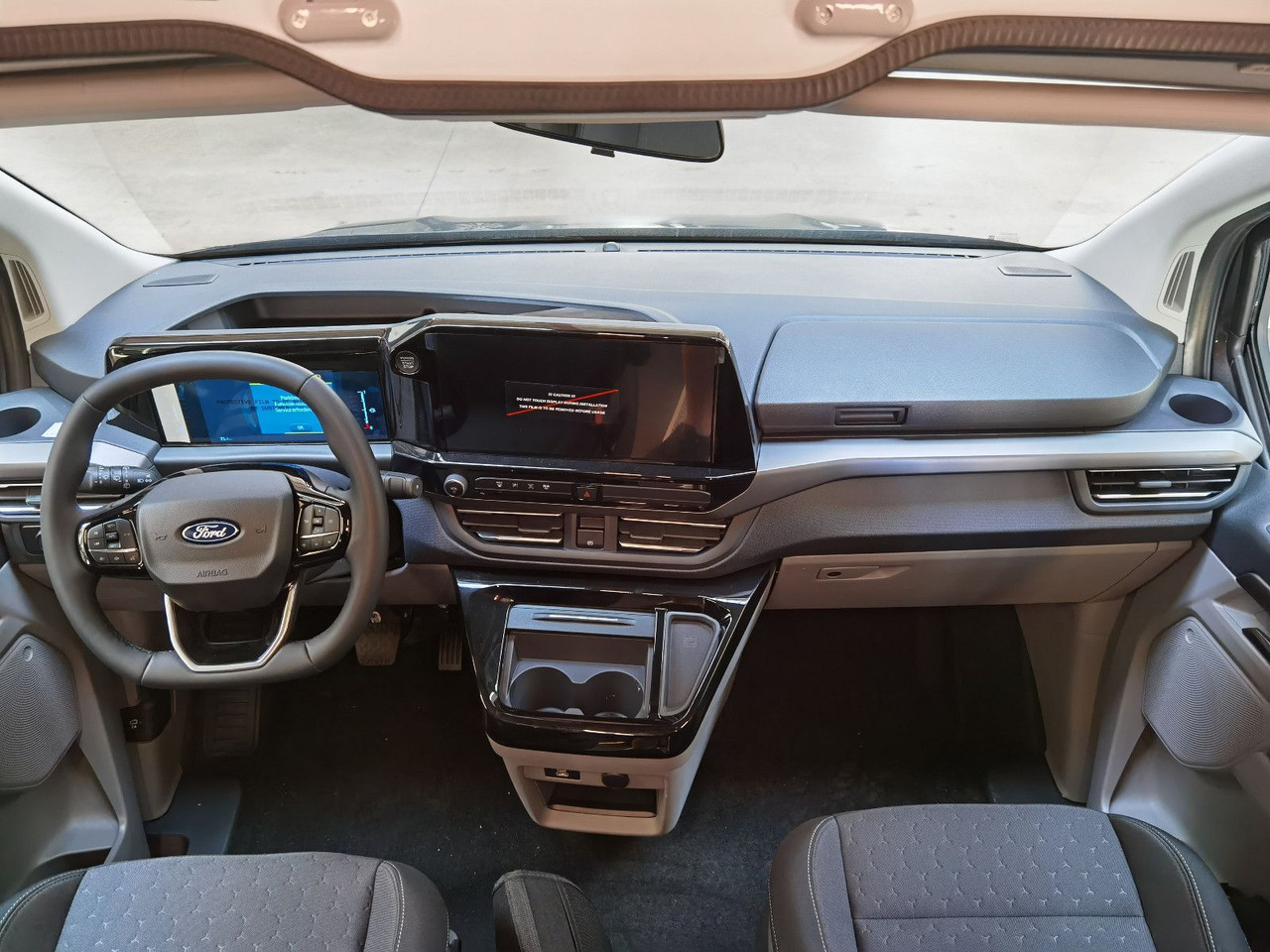 Кемпер ван Karmann DUNCAN 505 -500 / 170PS - DSG / 7xSITZPLÄTZE: снимка 16 Кемпер ван Karmann DUNCAN 505 -500 / 170PS - DSG / 7xSITZPLÄTZE: снимка 16