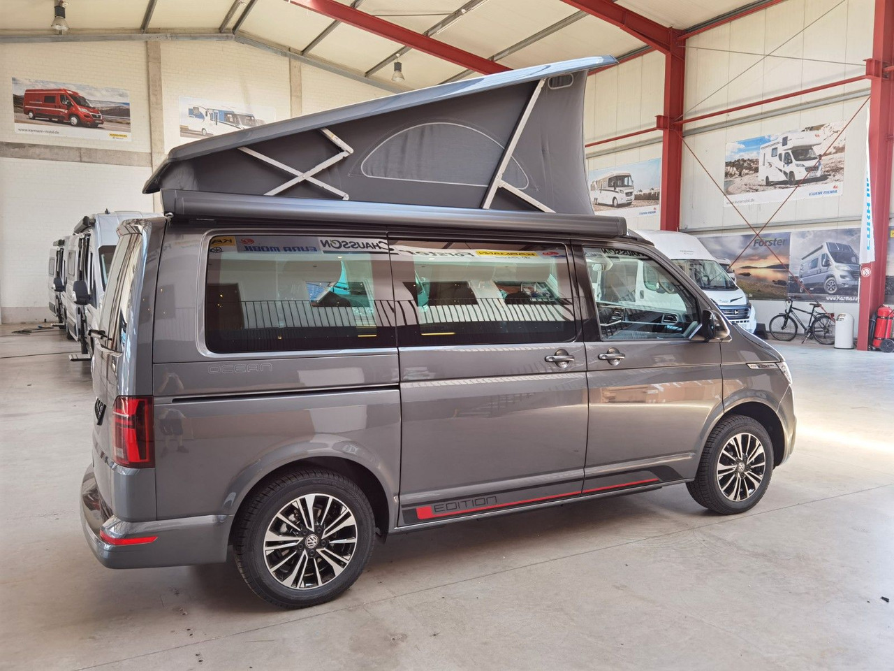 Volkswagen T6.1 CALIFORNIA OCEAN EDITION / ACC / NAVI / DSG - Кемпер: снимка 4 Volkswagen T6.1 CALIFORNIA OCEAN EDITION / ACC / NAVI / DSG - Кемпер: снимка 4