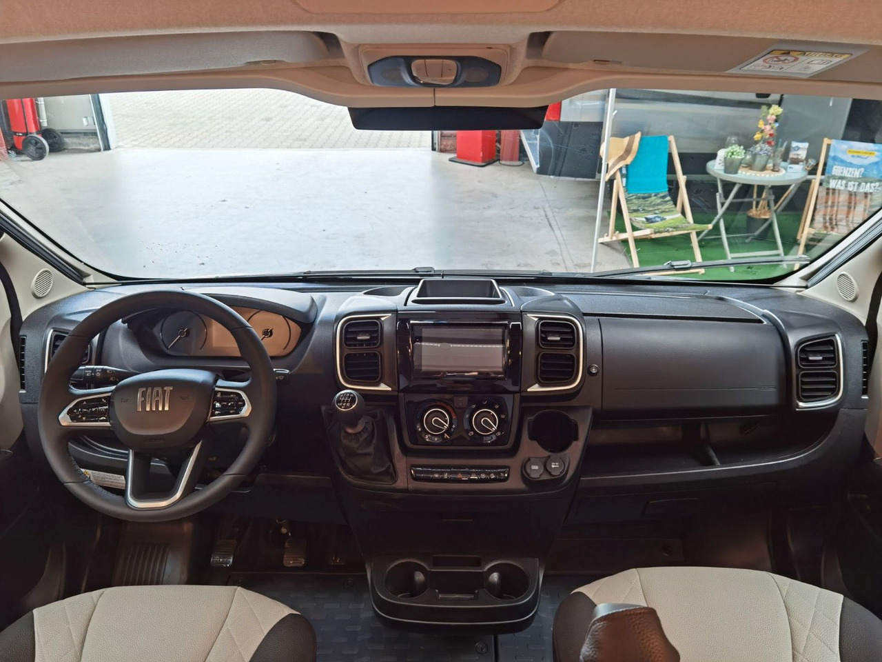 Лизинг на  Weinsberg CARABUS 630 ME-EDITION FIRE /-2026-/EINZELBETTEN Weinsberg CARABUS 630 ME-EDITION FIRE /-2026-/EINZELBETTEN: снимка 12