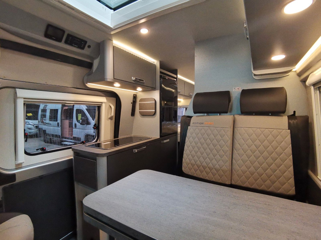 Лизинг на  Weinsberg CARABUS GREY 630 ME-EDITION FIRE / MODELL 2026 Weinsberg CARABUS GREY 630 ME-EDITION FIRE / MODELL 2026: снимка 15