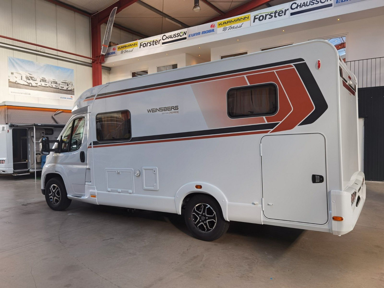 Weinsberg CARACOMPACT 600 MEG PEPPER / 180PS- 8G-AUTOMATIK - Полуинтегриран кемпер: снимка 5 Weinsberg CARACOMPACT 600 MEG PEPPER / 180PS- 8G-AUTOMATIK - Полуинтегриран кемпер: снимка 5