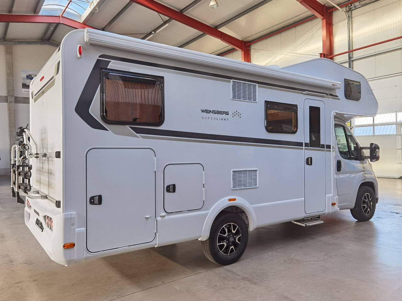 Weinsberg CARAHOME 650 DG / 140 PS / TOP - AUSSTATTUNG - Алковен кемпер: снимка 4 Weinsberg CARAHOME 650 DG / 140 PS / TOP - AUSSTATTUNG - Алковен кемпер: снимка 4