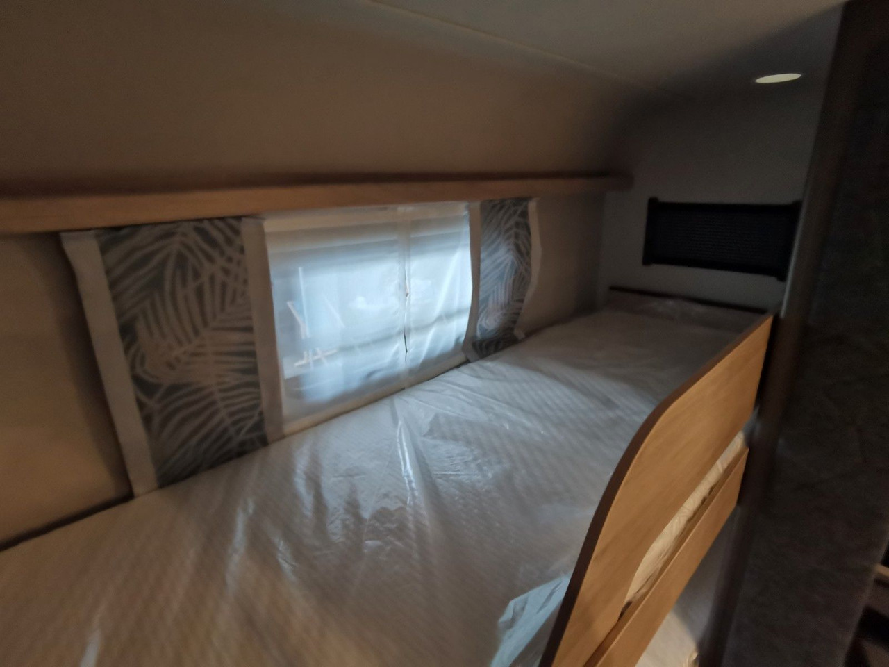 Лизинг на  Weinsberg CARAONE 480 QDK /- 2026-/ ADVANCED & SMART PAKET Weinsberg CARAONE 480 QDK /- 2026-/ ADVANCED & SMART PAKET: снимка 21