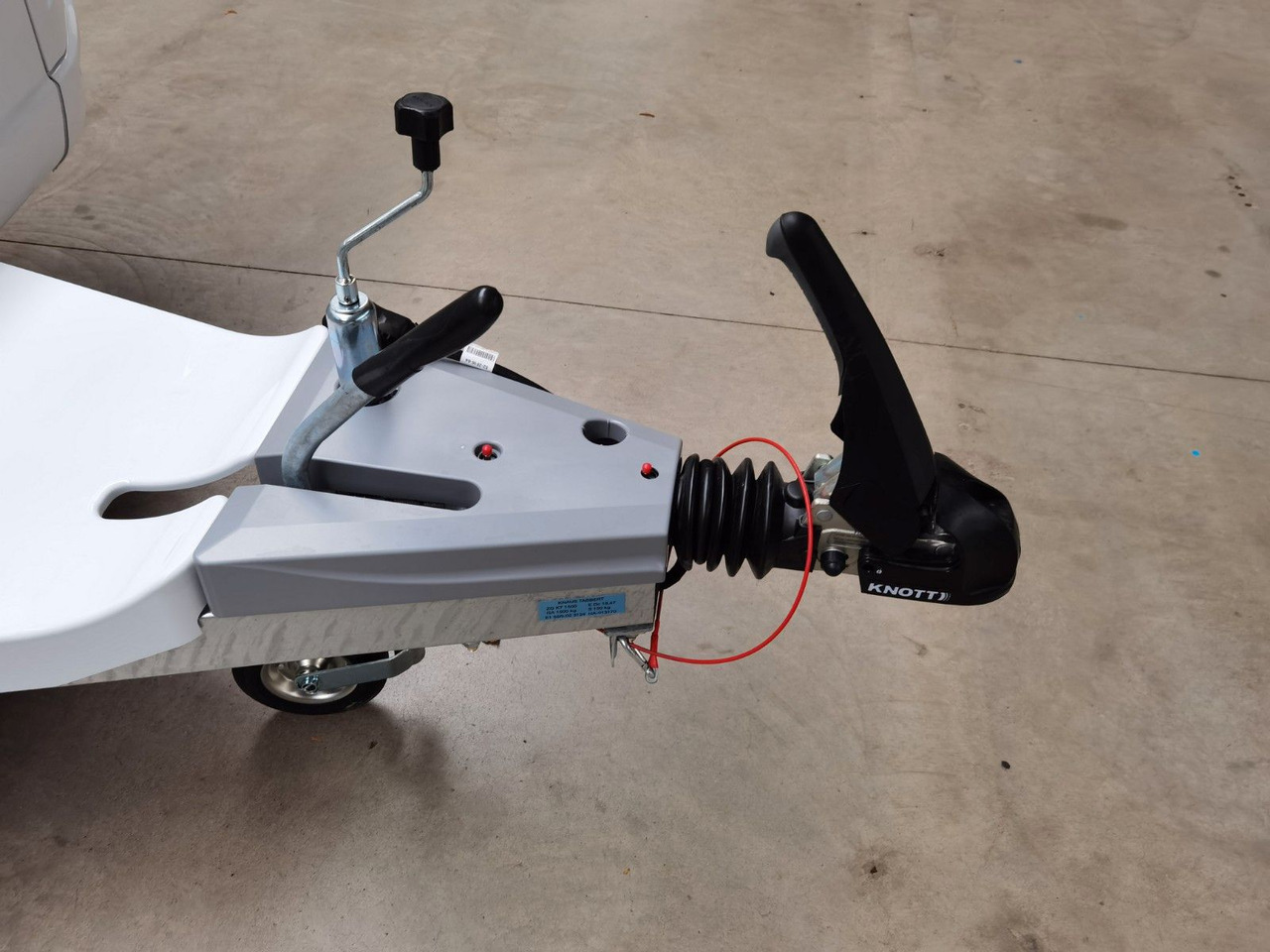 Лизинг на  Weinsberg CARAONE 480 QDK /- 2026-/ ADVANCED & SMART PAKET Weinsberg CARAONE 480 QDK /- 2026-/ ADVANCED & SMART PAKET: снимка 8