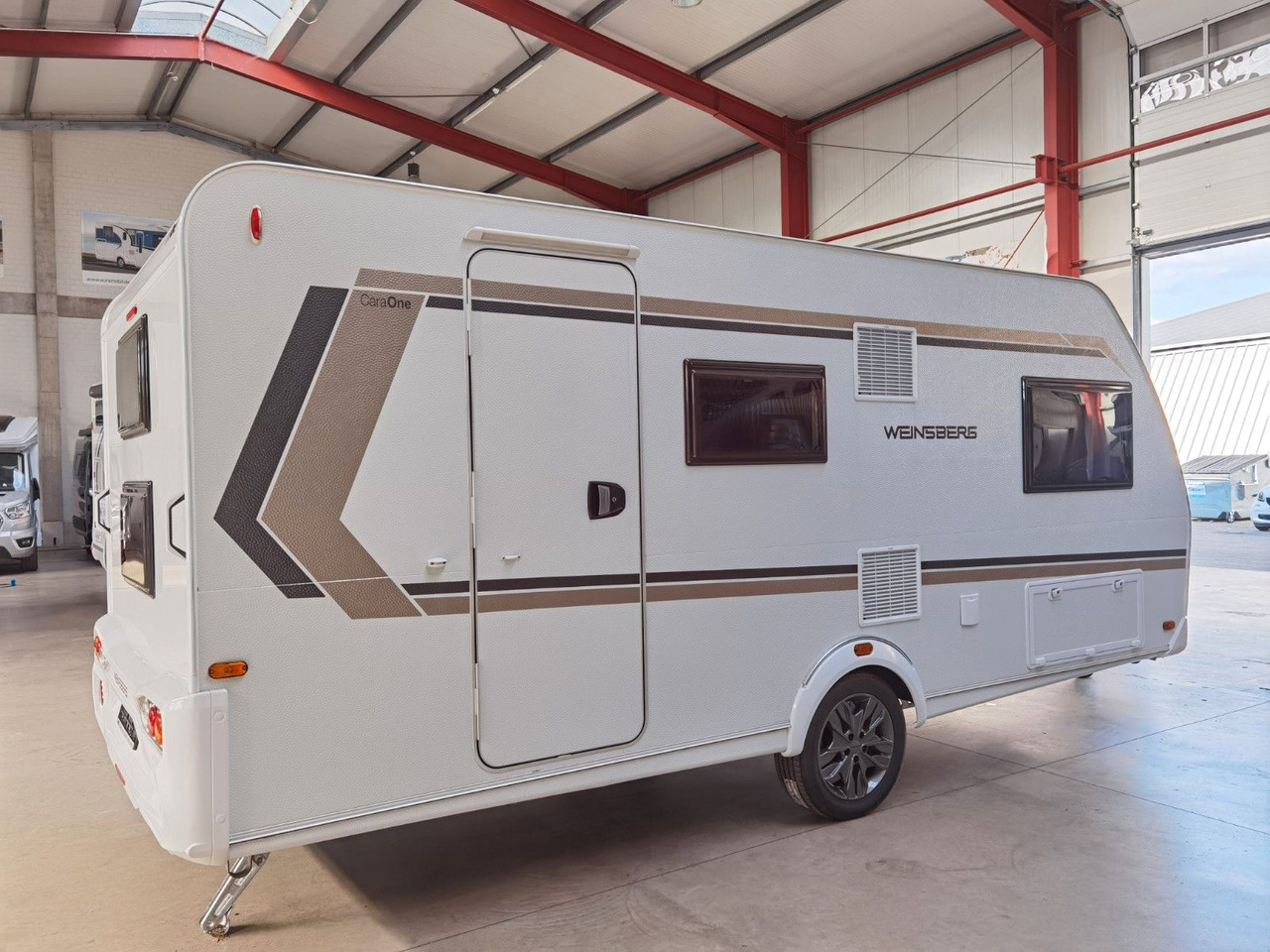 Weinsberg CARAONE 480 QDK / ALU / AKS / ETAGENBETTEN - Каравана: снимка 4 Weinsberg CARAONE 480 QDK / ALU / AKS / ETAGENBETTEN - Каравана: снимка 4