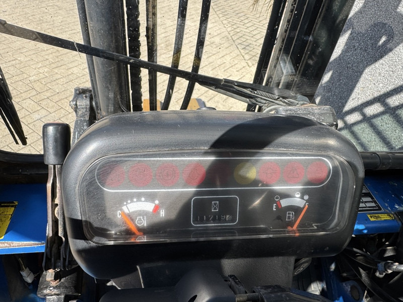 Дизелов мотокар Caterpillar DP35K: снимка 13