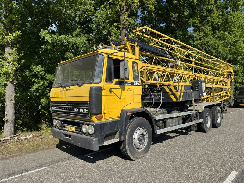 DAF 2500 - Автокран: снимка 1 DAF 2500 - Автокран: снимка 1