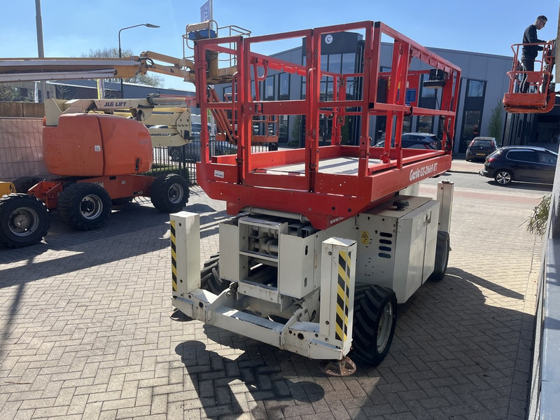 Genie GS 2669 RT Hoogwerker / arbeitsbuhne - Ножична работна платформа: снимка 5 Genie GS 2669 RT Hoogwerker / arbeitsbuhne - Ножична работна платформа: снимка 5