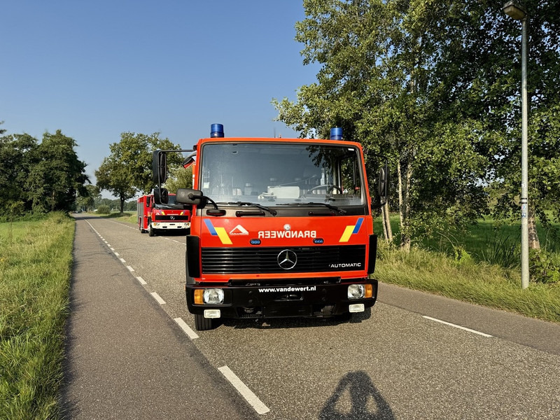 Mercedes-Benz 817 - Пожарна кола: снимка 3 Mercedes-Benz 817 - Пожарна кола: снимка 3