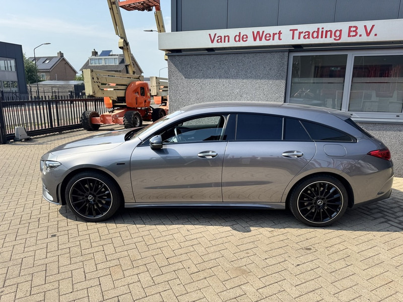 Mercedes-Benz CLA-Klasse 250e - Лек автомобил: снимка 4 Mercedes-Benz CLA-Klasse 250e - Лек автомобил: снимка 4