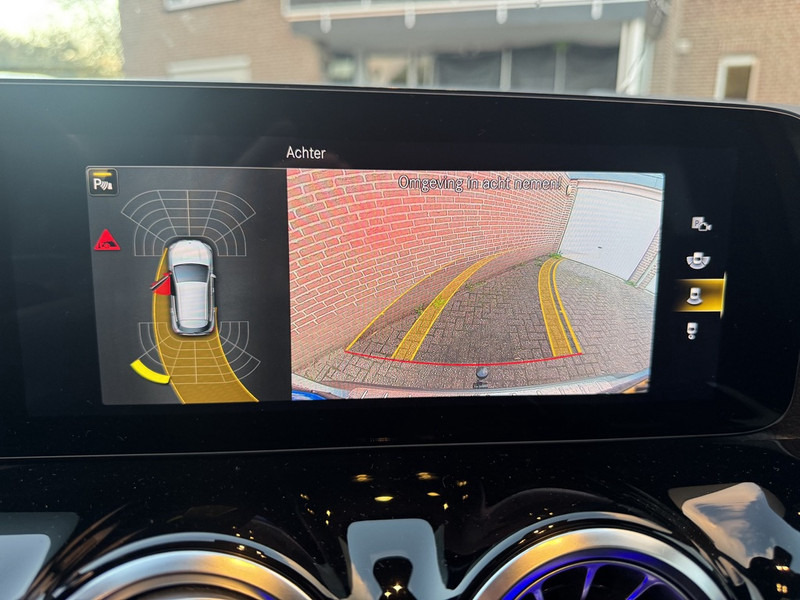 Лек автомобил Mercedes-Benz GLA - Klasse 250e Business Solution , 2022 Automaat Trekhaak APK 3-2026: снимка 11