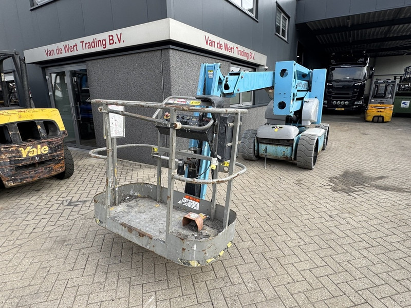 Niftylift HR15NDE Hoogwerker / Arbeitsbuhne 15.5M HYBRIDE ACCU/DIESEL 1365uur 2010 - Артикулираща платформа: снимка 3 Niftylift HR15NDE Hoogwerker / Arbeitsbuhne 15.5M HYBRIDE ACCU/DIESEL 1365uur 2010 - Артикулираща платформа: снимка 3