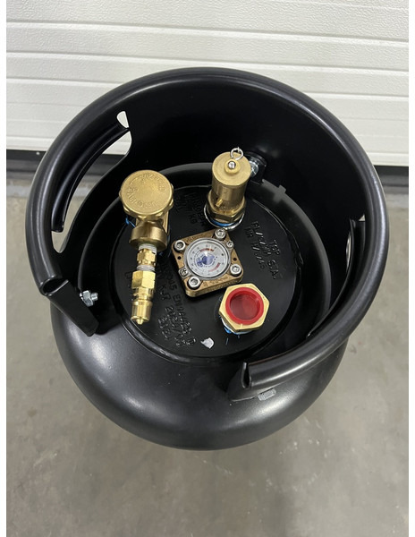 HEFTRUCK TANK 36ltr LPG-GAS-VULBAAR inclusief heftruck koppeling - Подемно-транспортна техника: снимка 5 HEFTRUCK TANK 36ltr LPG-GAS-VULBAAR inclusief heftruck koppeling - Подемно-транспортна техника: снимка 5