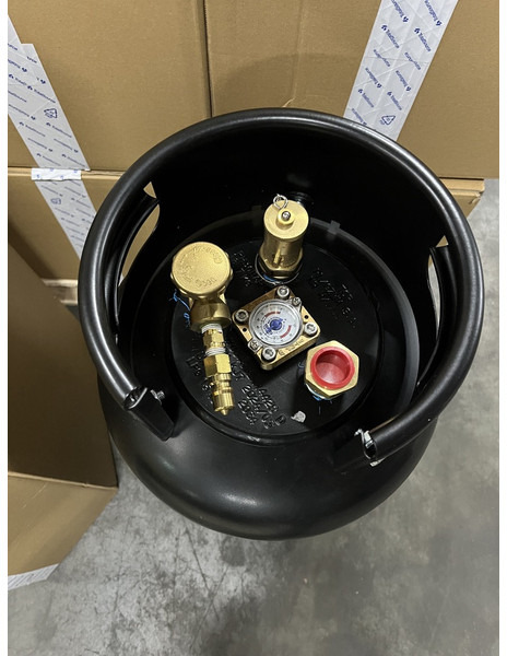 HEFTRUCK TANK 36ltr LPG-GAS-VULBAAR inclusief heftruck koppeling - Подемно-транспортна техника: снимка 2 HEFTRUCK TANK 36ltr LPG-GAS-VULBAAR inclusief heftruck koppeling - Подемно-транспортна техника: снимка 2