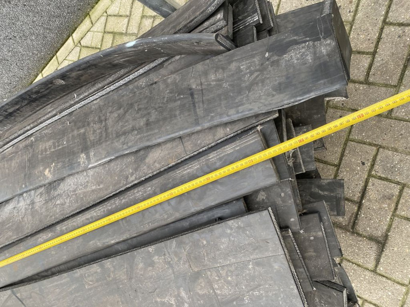 Строителна техника Rubber rubberschuif modderschuif rubber afval rubbers strips rubbers sllijtstrip: снимка 8 Строителна техника Rubber rubberschuif modderschuif rubber afval rubbers strips rubbers sllijtstrip: снимка 8